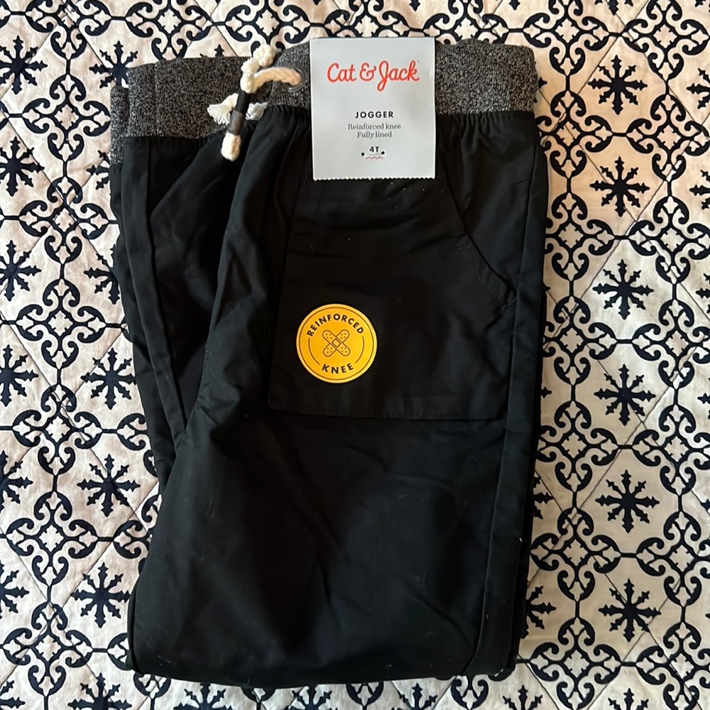 Boys 4T cat and Jack joggers